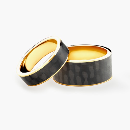 Obrączki ślubne: carbon, złote, płaskie, 6 mm i 10 mm